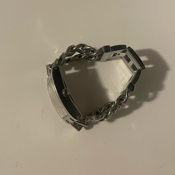 GUESS Watch - Picture 3 of 3